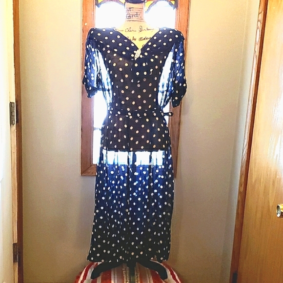 🍸Vintage🔹️{Dayne Taylor}🔹️40's Sheer Dress🔹️Deco Rhinestone Brooch - Picture 3 of 9